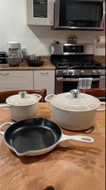 Le Creuset Signature Cast Iron · 5 Piece Set · Flame
